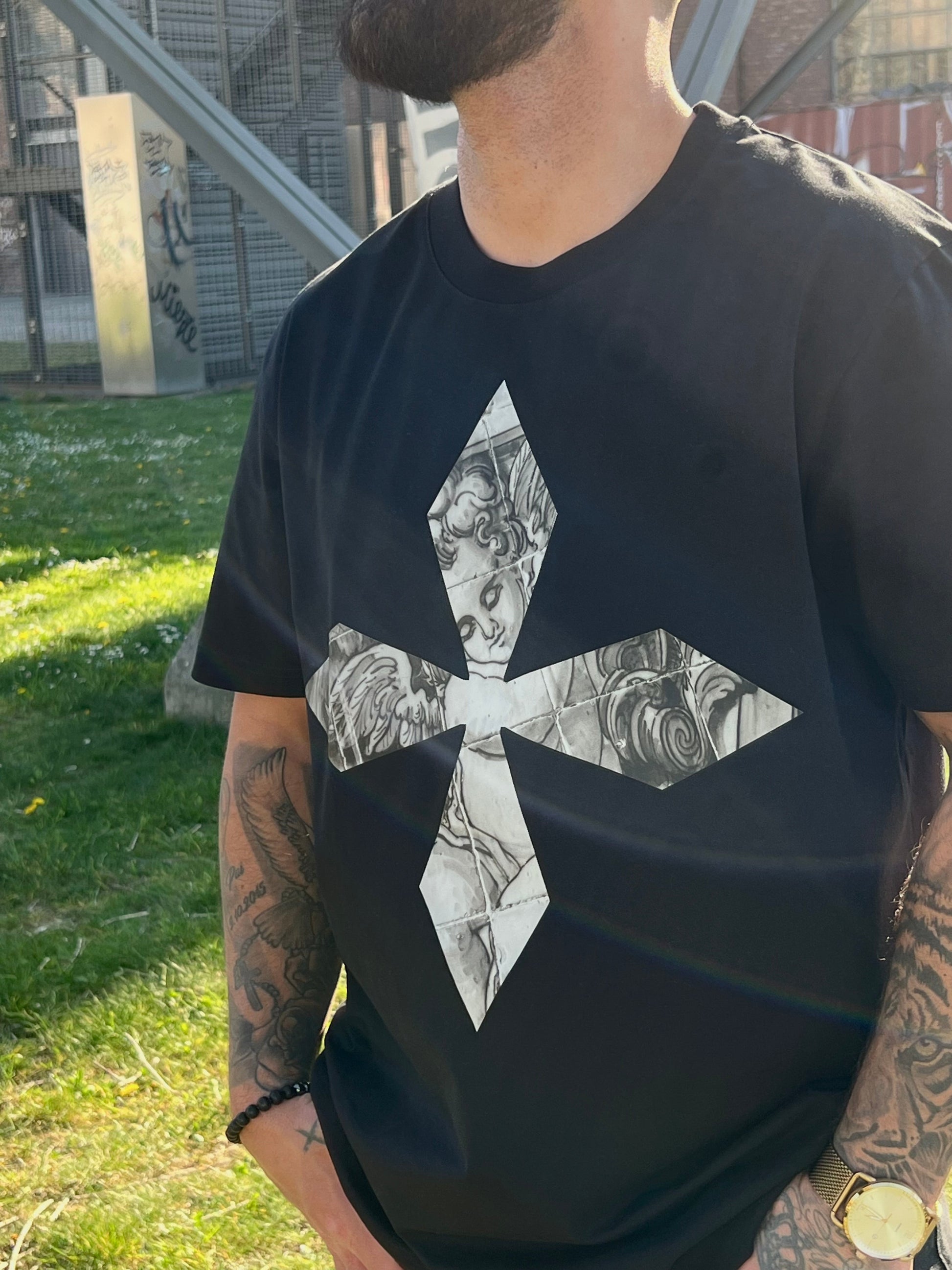 THE BIG B&W TILE [TSH2]-0