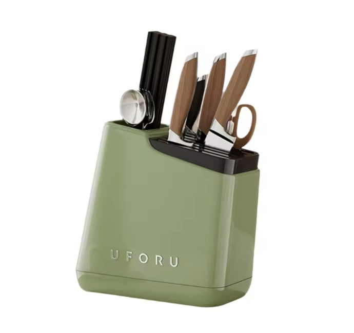 Stable Knives Storage