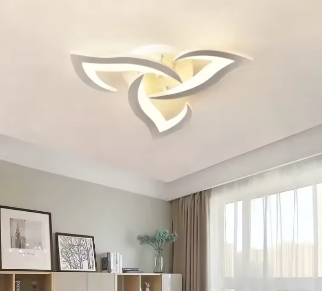 Ceiling LED Lamp 3 Leaves