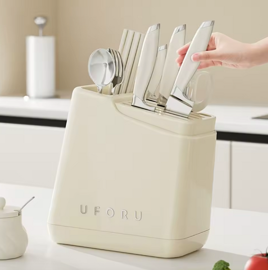 Stable Knives Storage