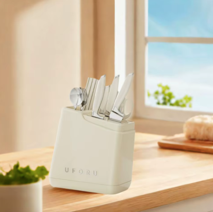 Stable Knives Storage