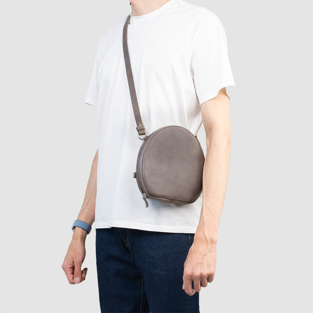 Full-Grain Leather Case for AirPods Max-1